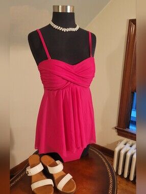 NWOT Shores Shapes Swimwear Size 10